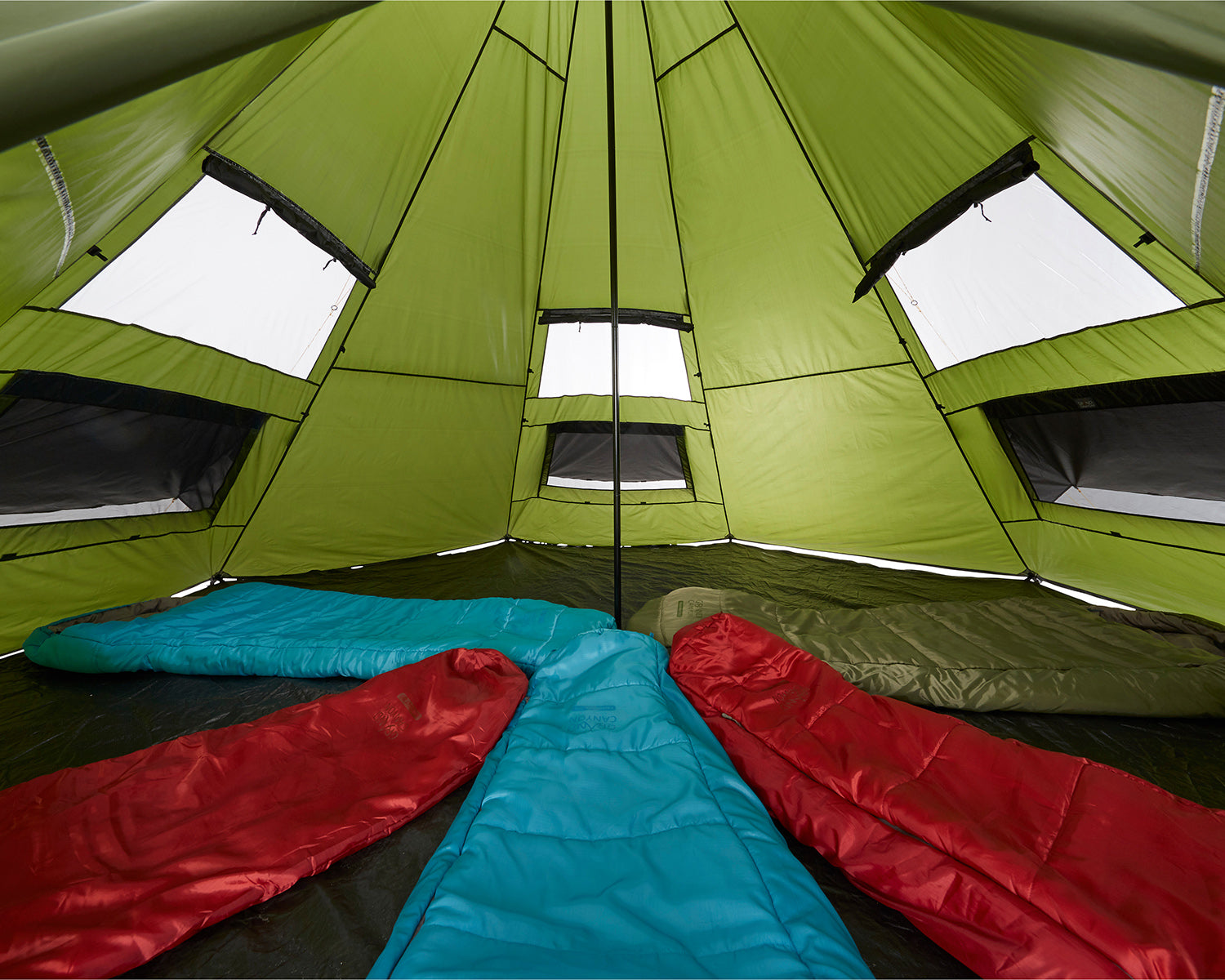 Black Falls 8 Tent - 8 person | Capulet Olive