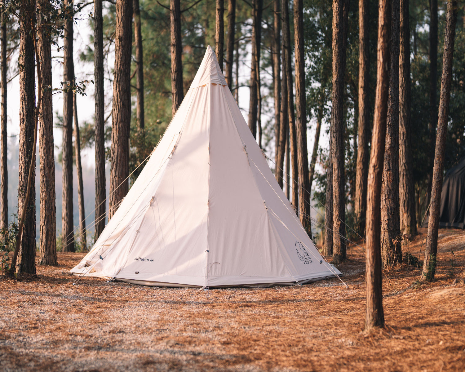 Alfheim 12.6 Glamping Tent - 12.6 m² | 6 person | Sandshell