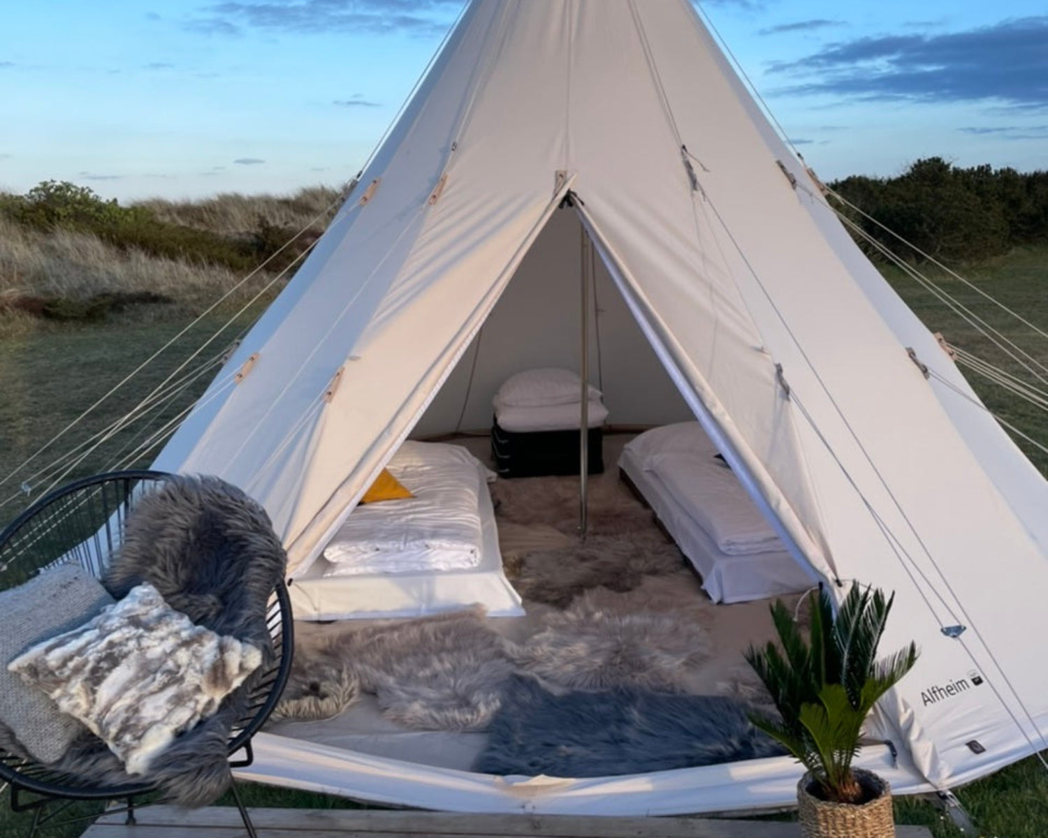 Alfheim 12.6 Glamping Tent - 12.6 m² | 6 person | Sandshell