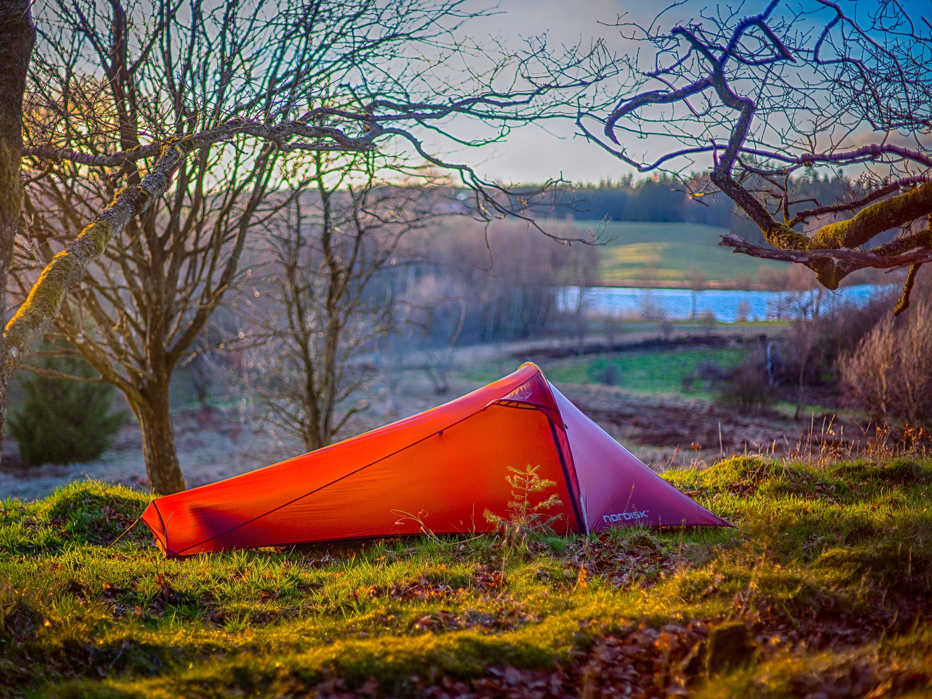 Lofoten 1 ULW Tent - 1 person | Burnt Red