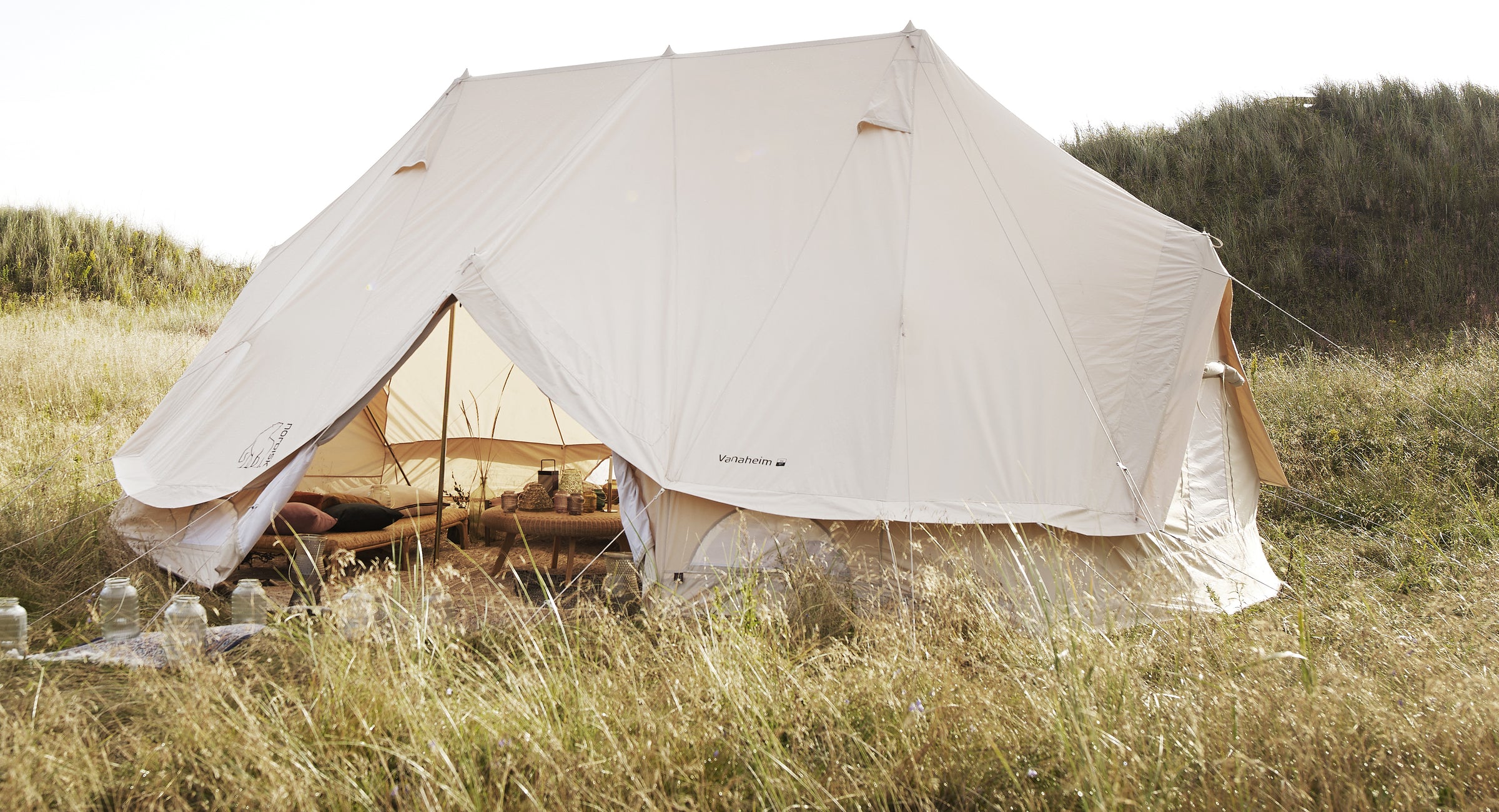 GLAMPING - A global trend