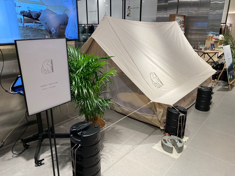 Fashion mall loves Nordisk glamping