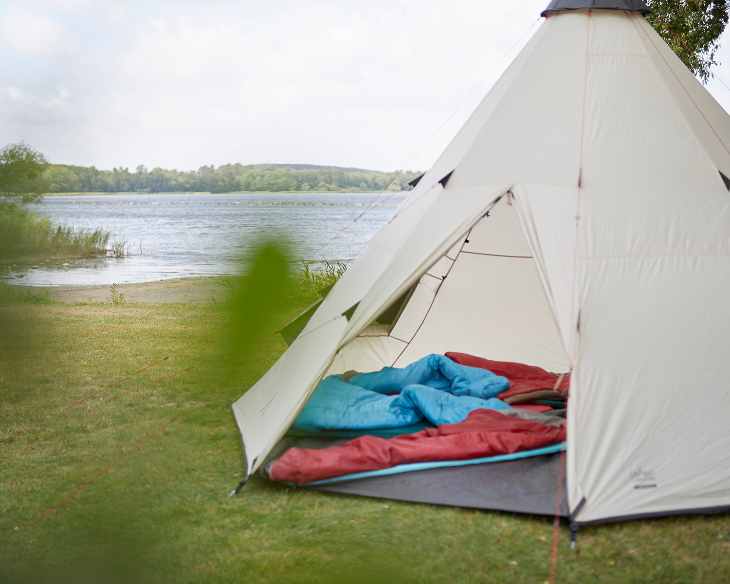 Whistler 190 Sleeping Bag - Red Dahlia