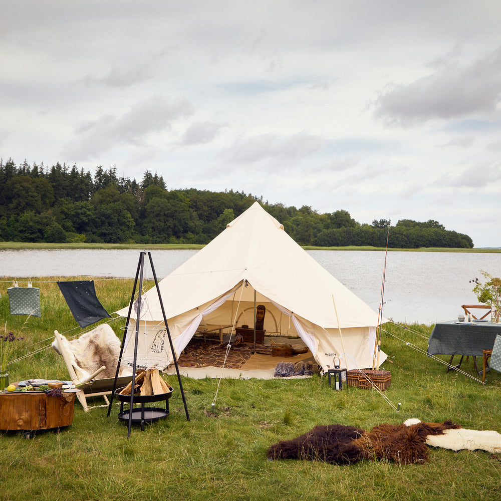 Kongelund Lounge Chair Sandshell | Nordisk Camp Furniture