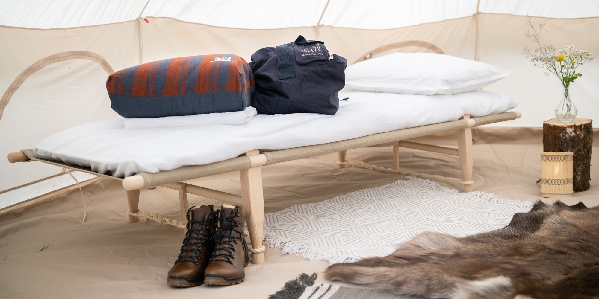 Kongelund Lounge Chair Sandshell | Nordisk Camp Furniture