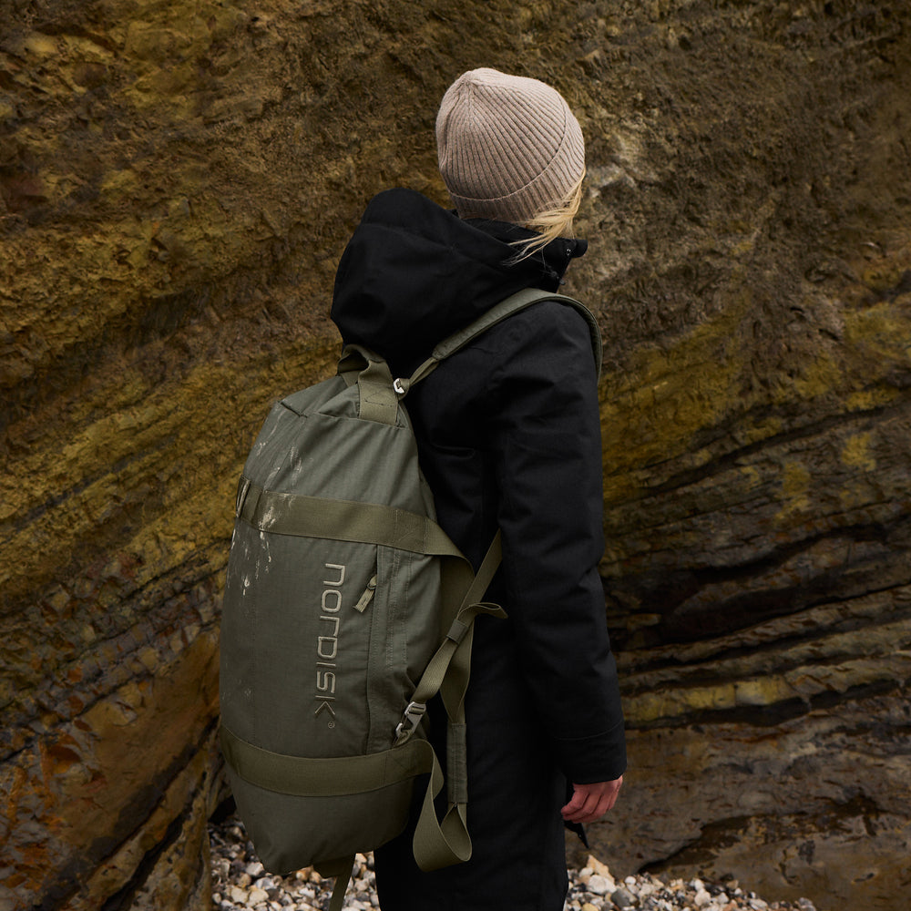 Karlstad 27 Duffel 27 L | Nordisk Scandinavian Travel Gear