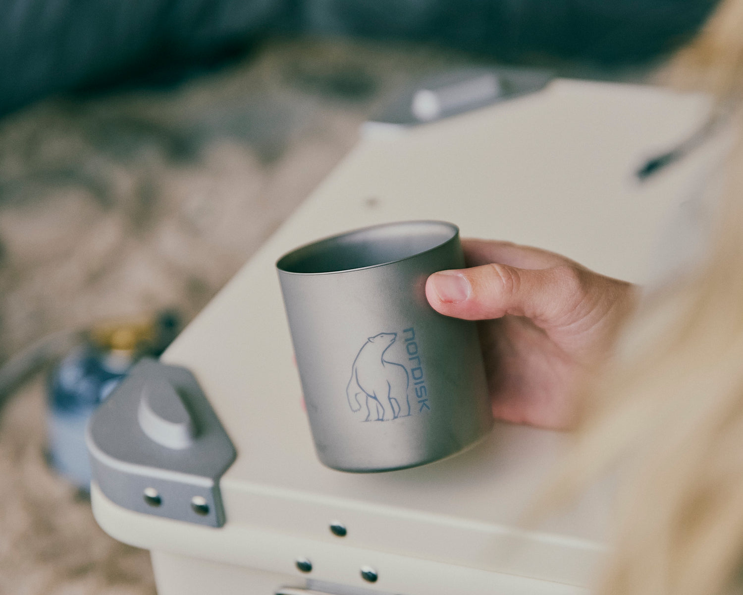 NORDISK チタニウム マグカップ 220ml & チタニウム カトラリー Mug 220ml Titanium | Nordisk Scandinavian Camp Kitchen