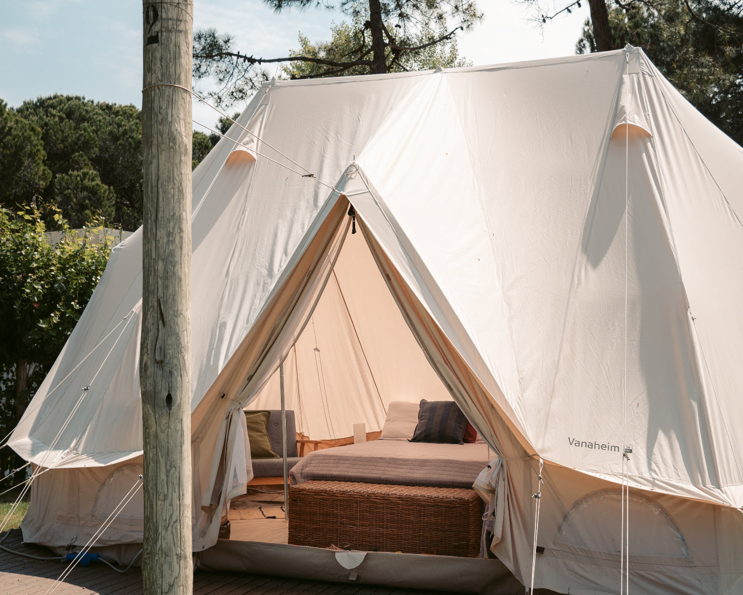 Vanaheim 40 Glamping Tent - 40 m² | 16 person | Sandshell